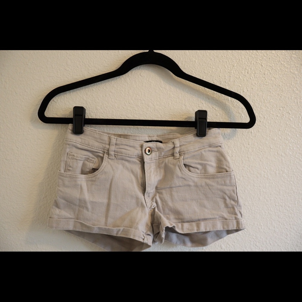 H&M shorts size 2